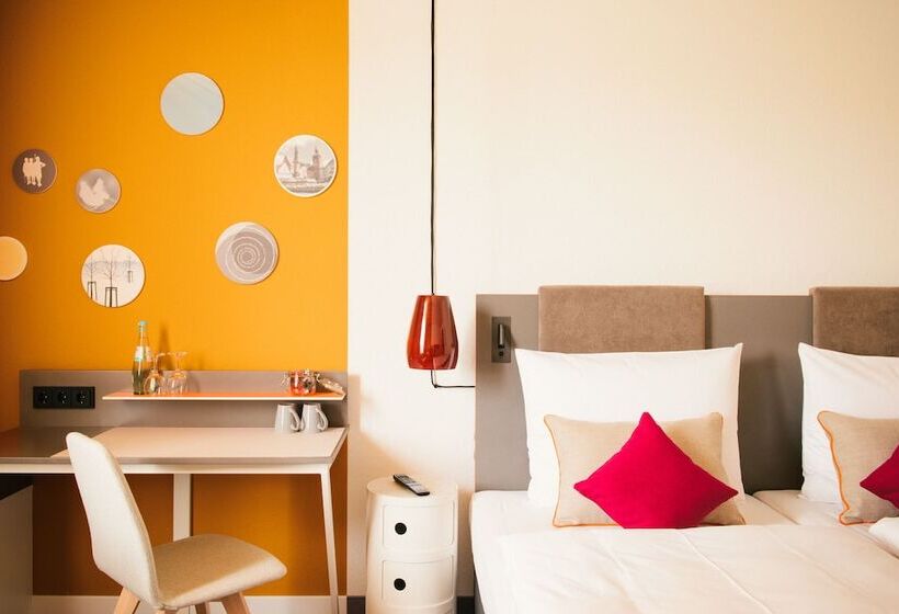 応接間付きスタンダードルーム, Vienna House Easy By Wyndham Berlin Prenzlauer Berg