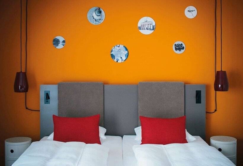 応接間付きスタンダードルーム, Vienna House Easy By Wyndham Berlin Prenzlauer Berg