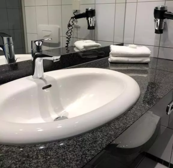 Komfort Zimmer, Vienna House Easy By Wyndham Berlin Prenzlauer Berg