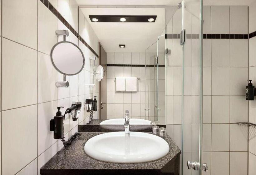 応接間付きスタンダードルーム, Vienna House Easy By Wyndham Berlin Prenzlauer Berg