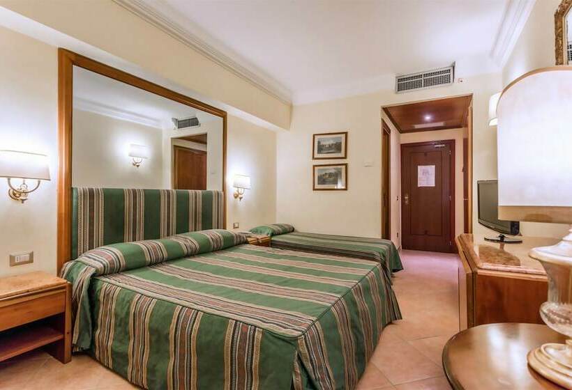 اتاق استاندارد سه نفره, Raeli Hotel Archimede