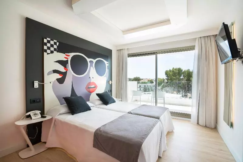 اتاق سوپریور, Thb Naeco Ibiza   Adults Only