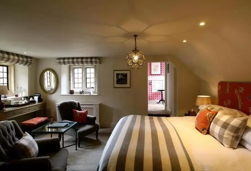 Superior Room, The Lamb Inn