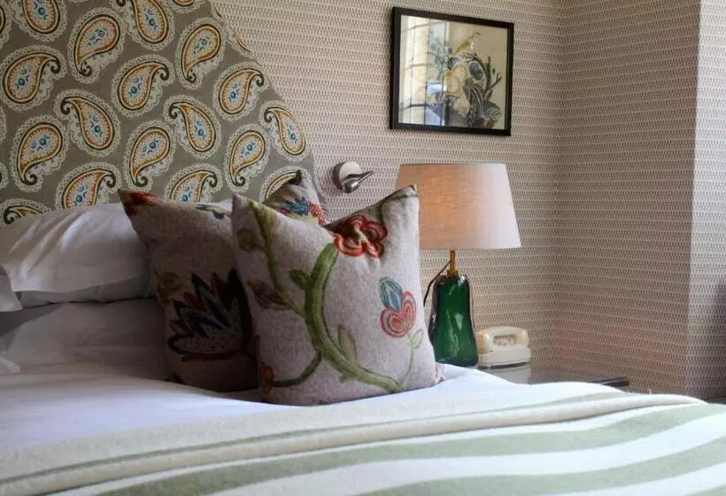 Superior Room, The Lamb Inn