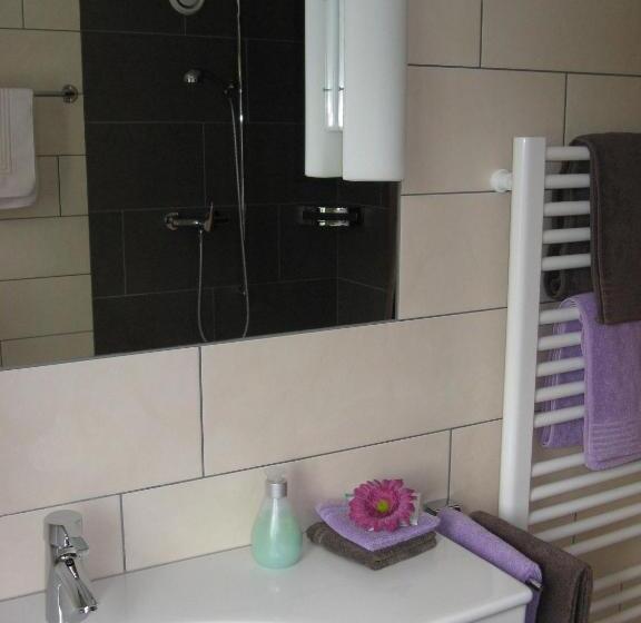 スーペリアールーム, Waldgasthaus Lehmen