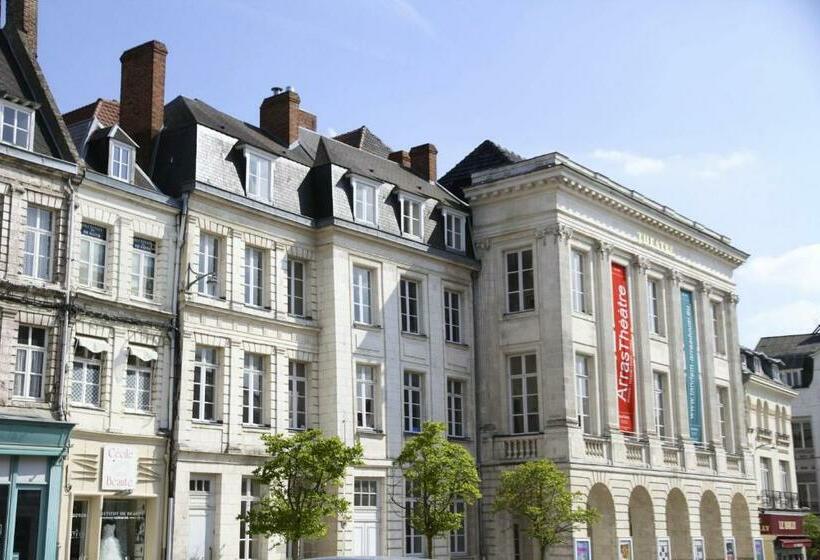 スタンダードルーム, Chambre D'hôtes Les Clés Des Places