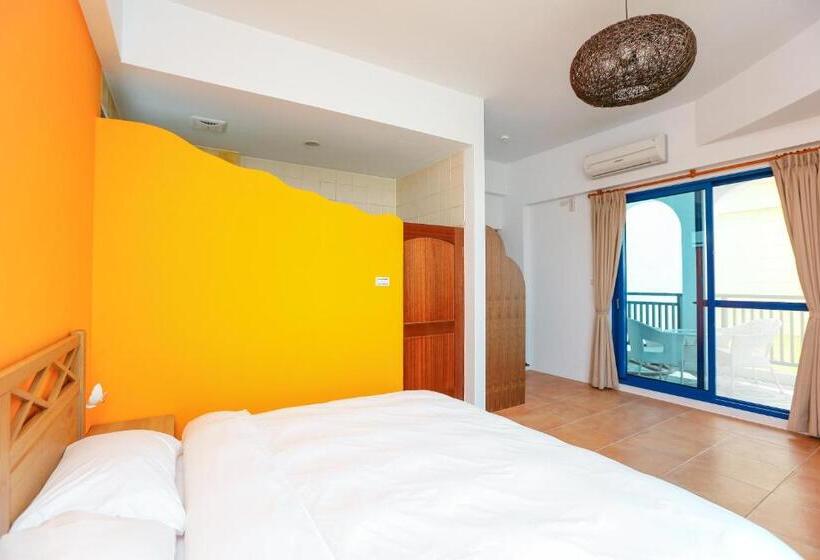 اتاق استاندارد, Travel Light House