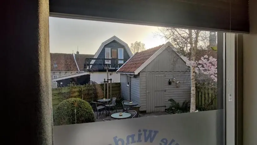 Standard room with outdoor bath, Uit Alle Windstreken