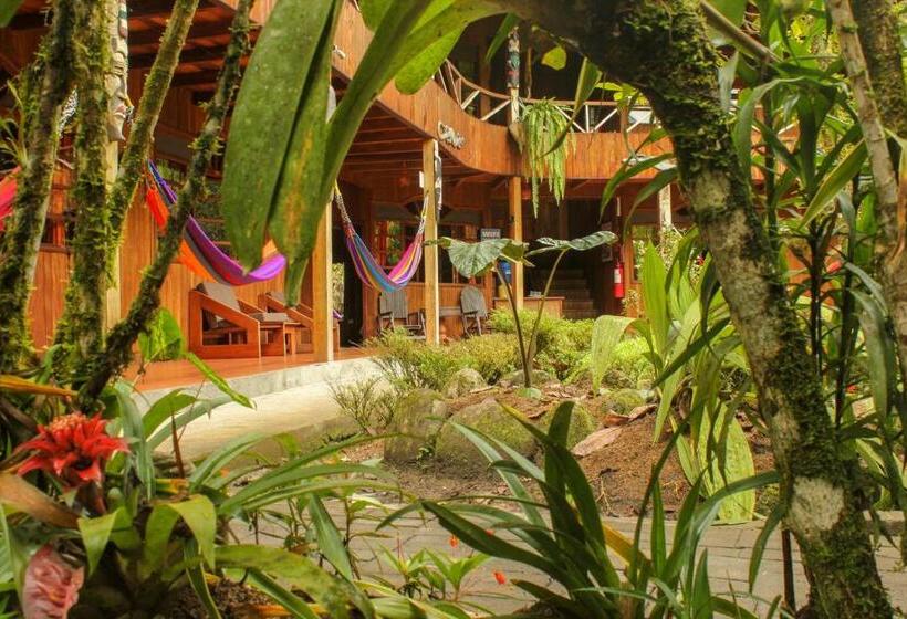 Номер Стандарт Трехместный, El Jardín Hotel & Restaurante