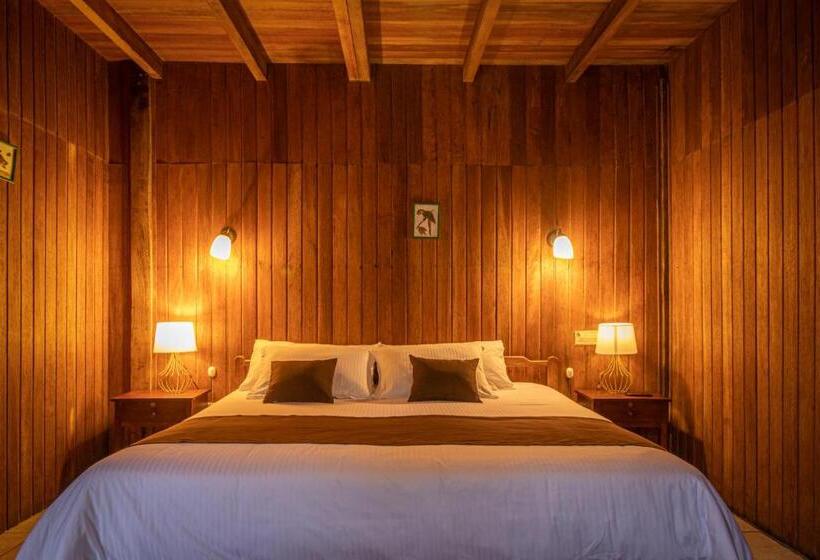 غرفة قياسية سرير كينج, El Jardín Hotel & Restaurante