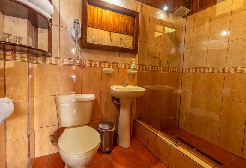 غرفة قياسية سرير كينج, El Jardín Hotel & Restaurante