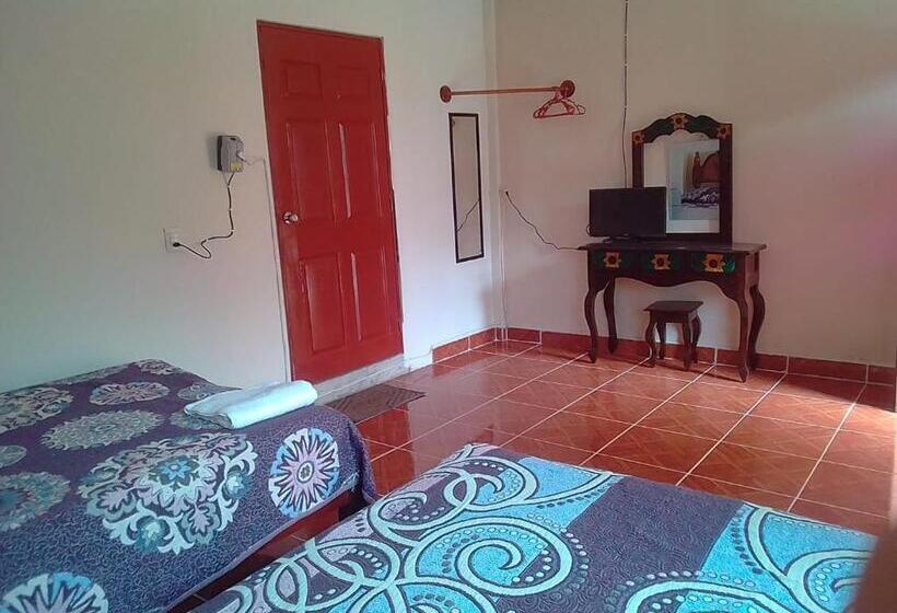 חדר סטנדרט, Cuaupatanini