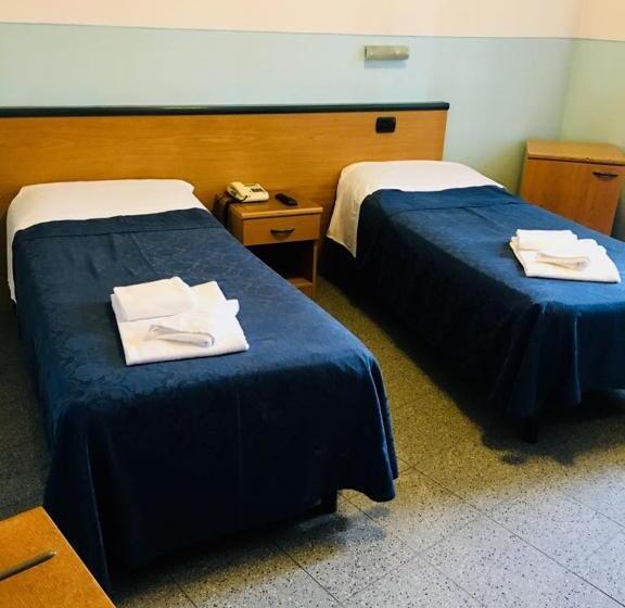 クラシックルーム, Master