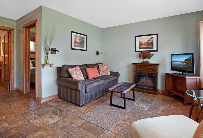 جناح, Agate Beach Motel