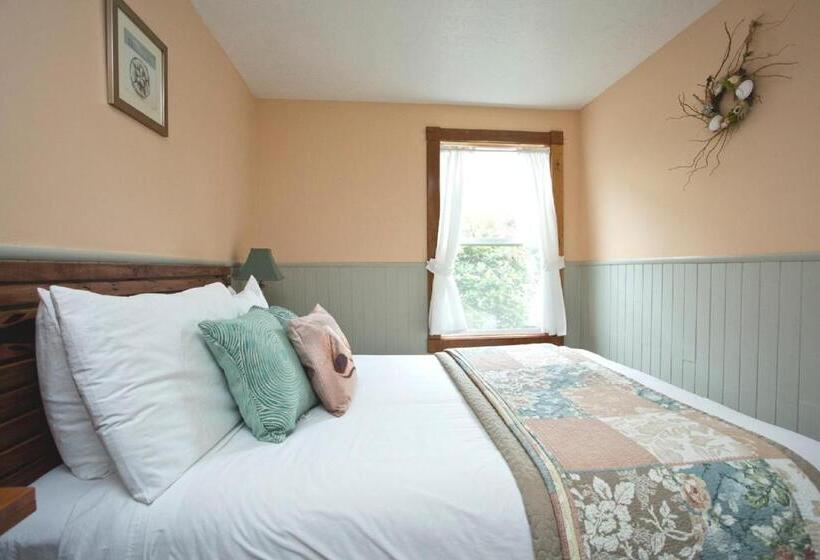 جناح, Agate Beach Motel