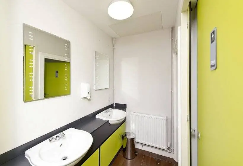 共同バス付シェアルーム, Yha Manorbier
