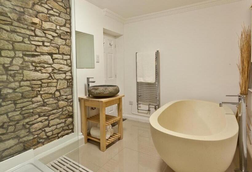 חדר סטנדרט, Littlebeck Warren