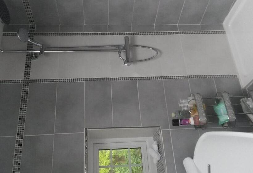 סוויטת ג'וניור דלוקס, Littlebeck Warren