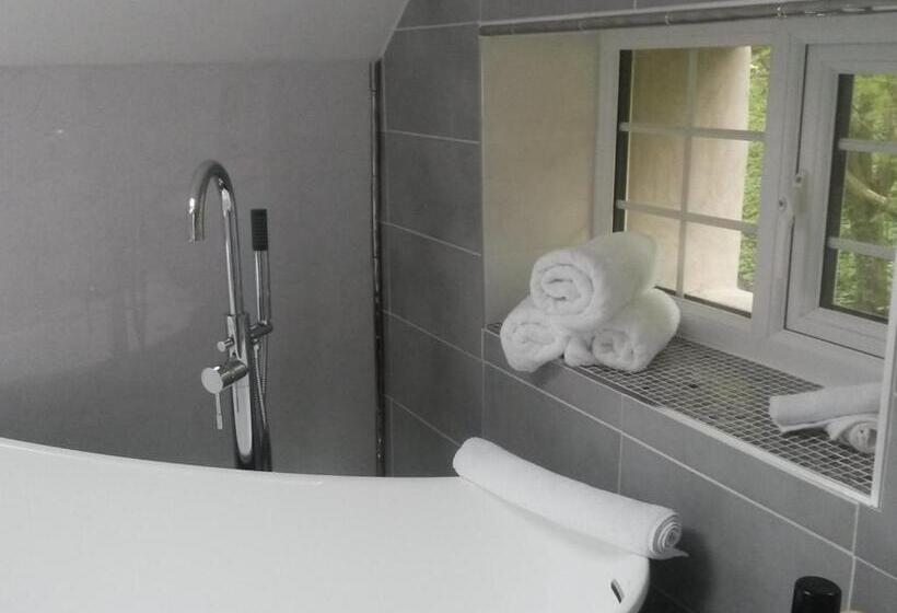 סוויטת ג'וניור דלוקס, Littlebeck Warren