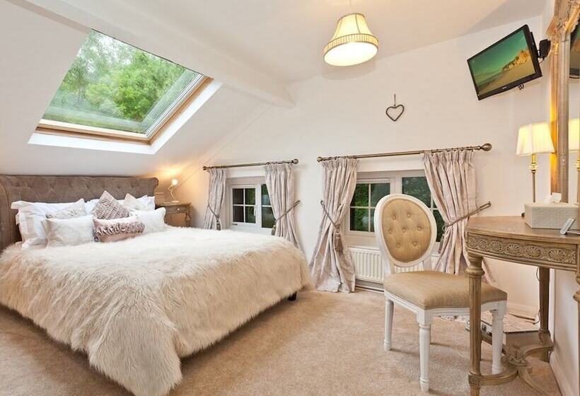 חדר דלוקס, Littlebeck Warren