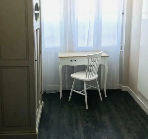 オーシャンビュースタンダードルーム, Hôtel Restaurant L'atelier Des Cousins