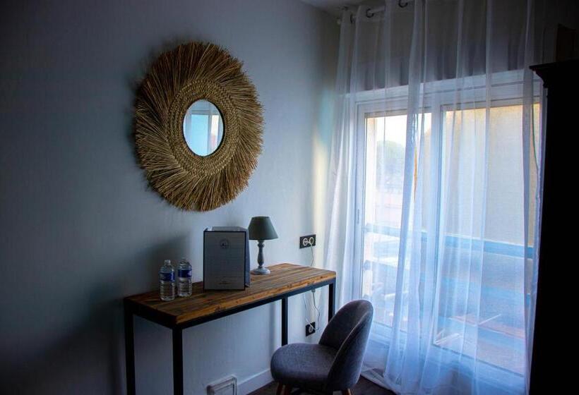 غرفة عائلية, Hôtel Restaurant L'atelier Des Cousins