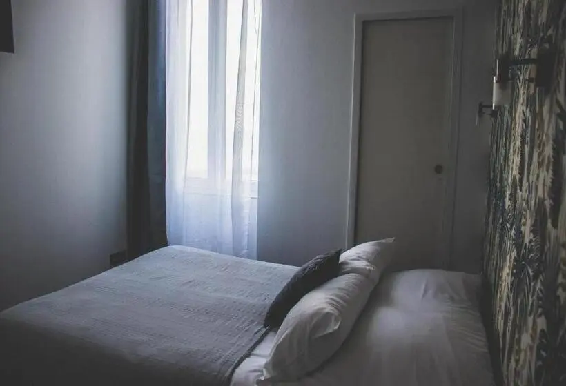 ベーシックルーム, Hôtel Restaurant L'atelier Des Cousins