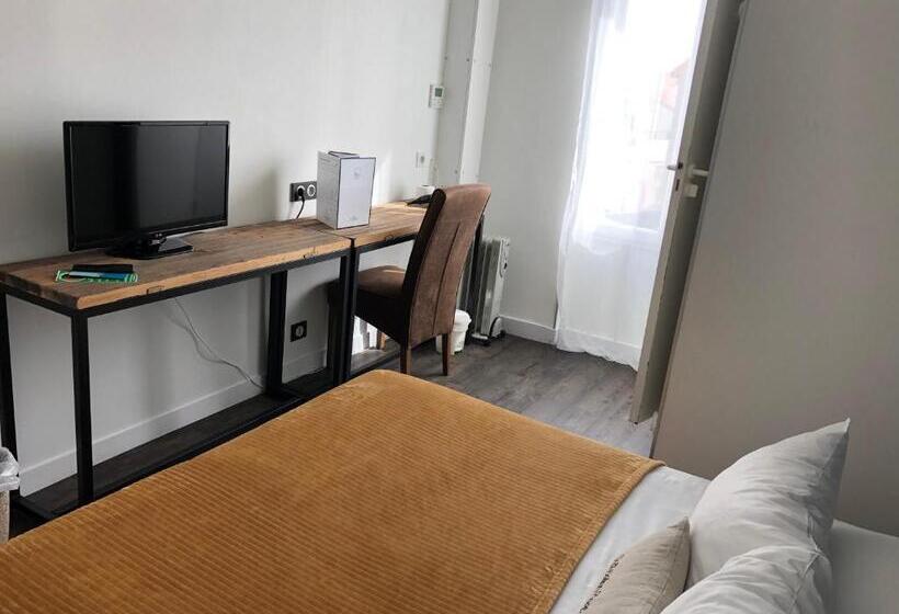 스탠다드 룸, Hôtel Restaurant L'atelier Des Cousins