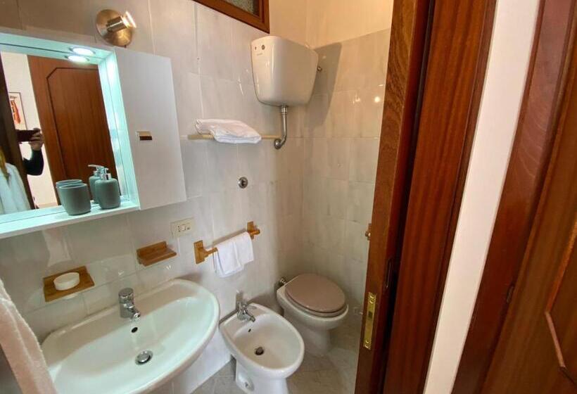 침실 1개 아파트, Ristorante Centosedici