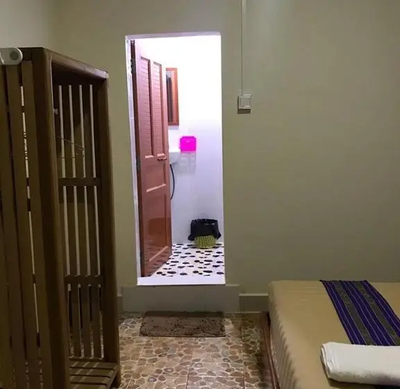 اتاق استاندارد یک نفره, Manel Guesthouse And Restaurant