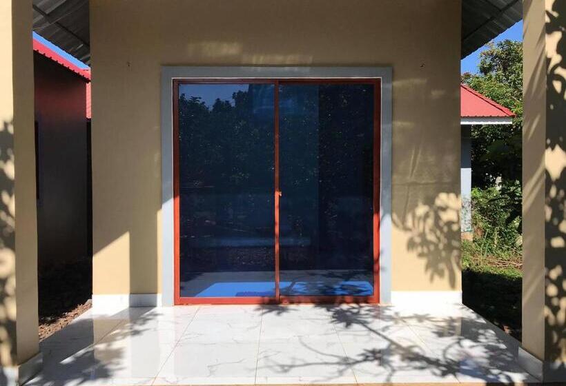 בונגלו סטנדרט עם נוף לגינה, Manel Guesthouse And Restaurant