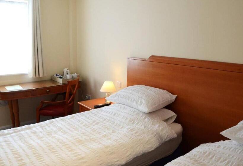 Номер Стандарт, The Antelope At Upavon