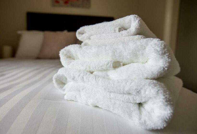 带大床的标准间, Craven Heifer