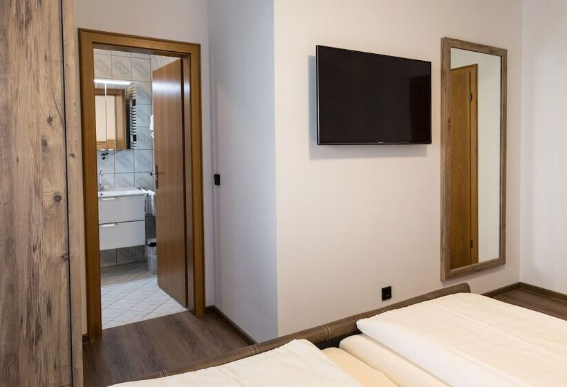 Номер Deluxe с Балконом, Garni Café Im Hamm