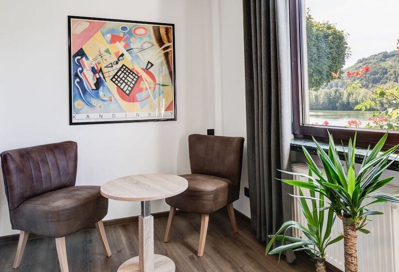 Deluxe room with river view, Garni Café Im Hamm
