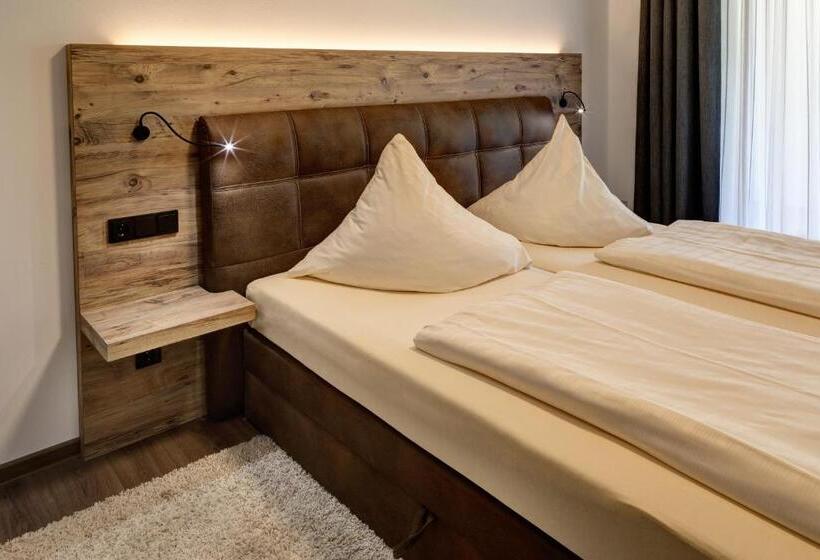 Номер Deluxe с Балконом, Garni Café Im Hamm