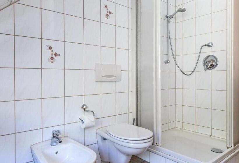 Люкс с Балконом, Garni Café Im Hamm