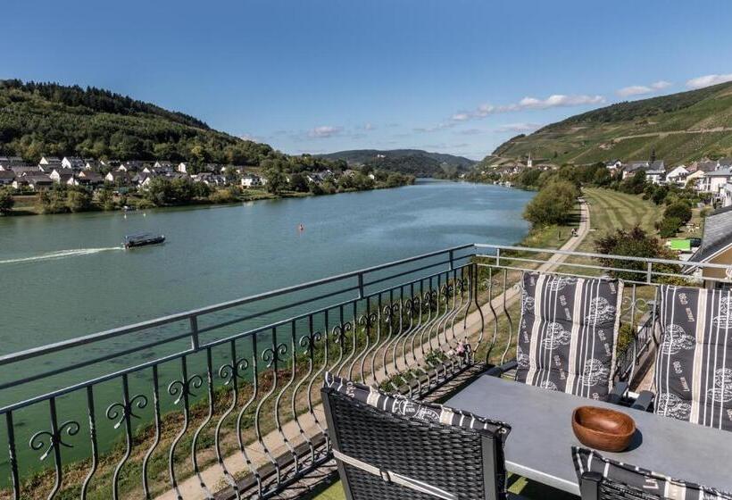 Люкс с Балконом, Garni Café Im Hamm