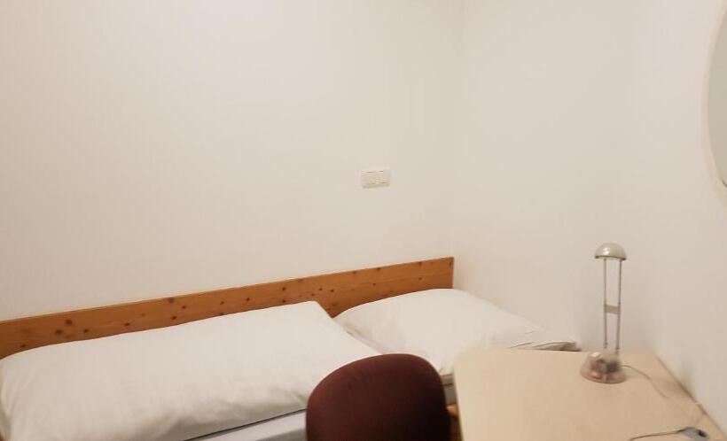 Номер Стандарт с Балконом, Gästehaus Langhammer