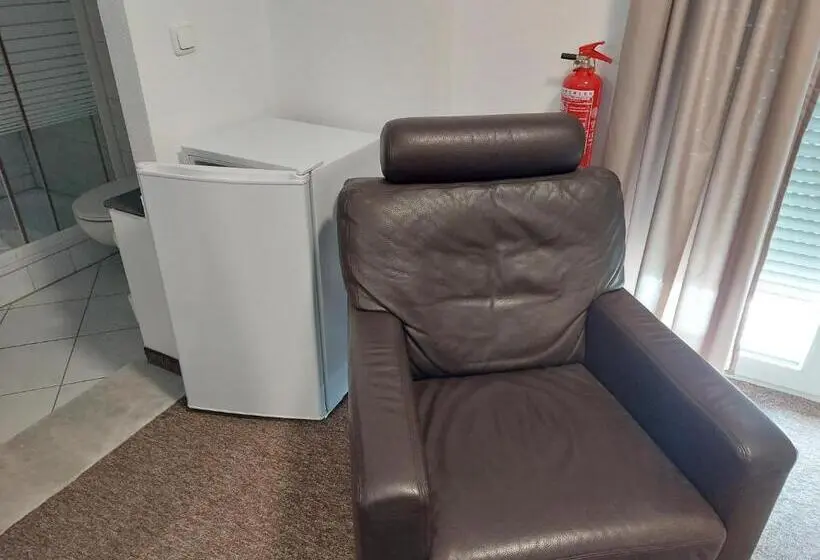 バルコニー付きシングルスタンダードルーム, Gästehaus Langhammer