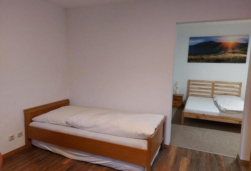 패밀리 스튜디오, Gästehaus Langhammer