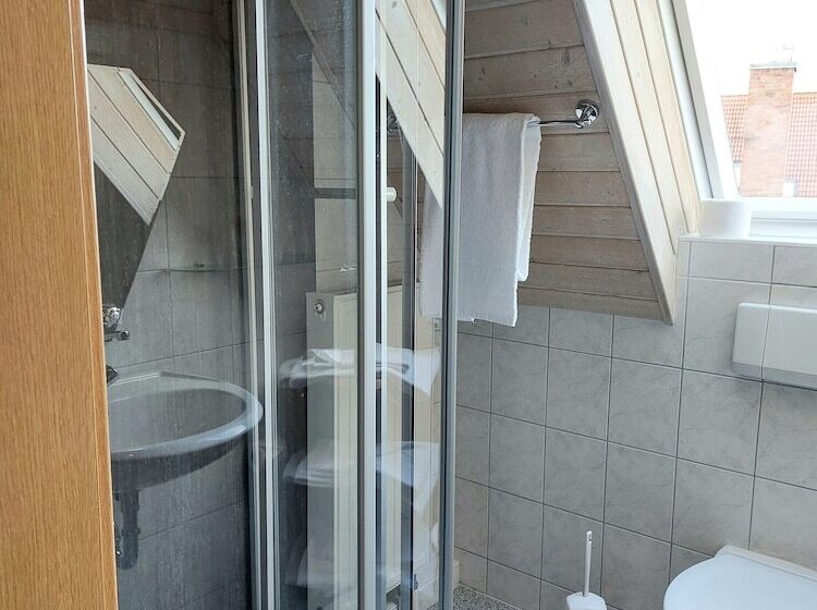 패밀리 스튜디오, Gästehaus Langhammer