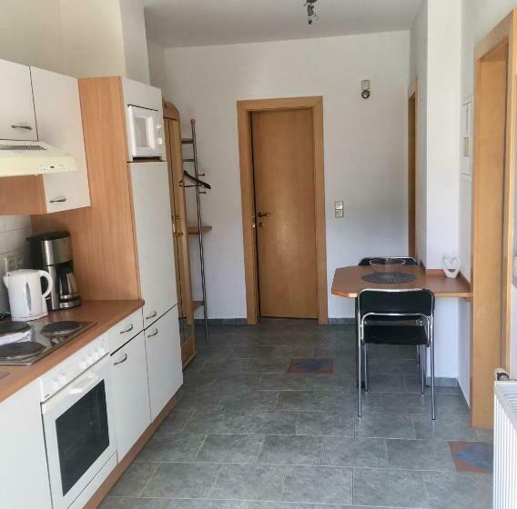 דירת חדר עם טרסה, Landhaus Tirol