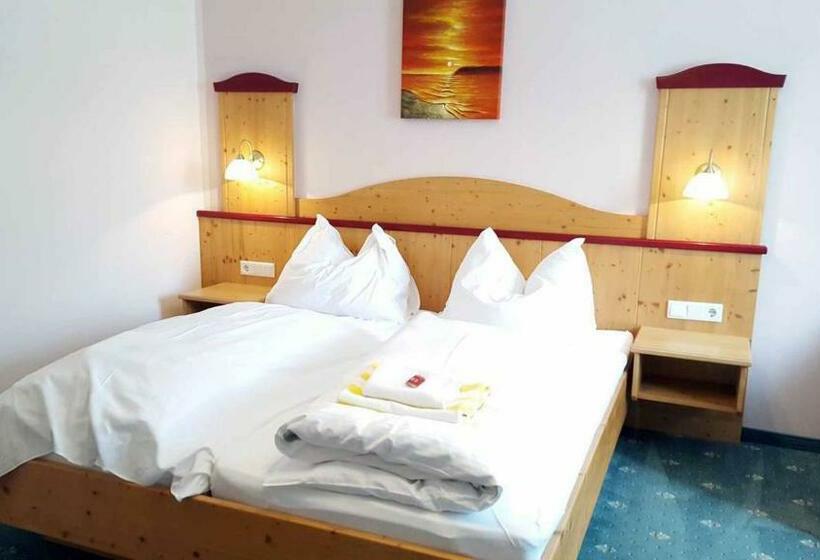 스탠다드 트리플 룸, Gasthof Birgl