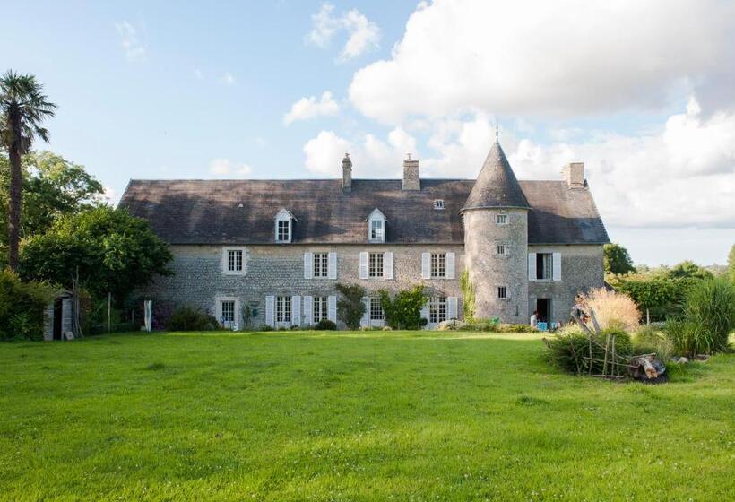 جناح عائلي, Chateau Le Colombier