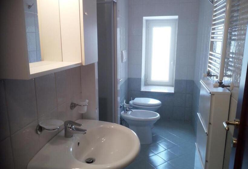 غرفة ديلوكس مزودة بشرفة, Il Giardino Di Niu