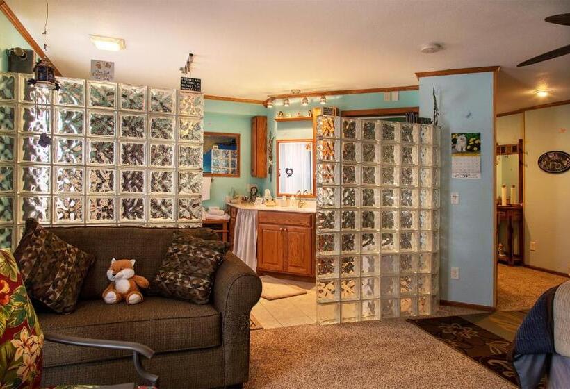 자쿠지 스위트, Shane Acres Country Inn