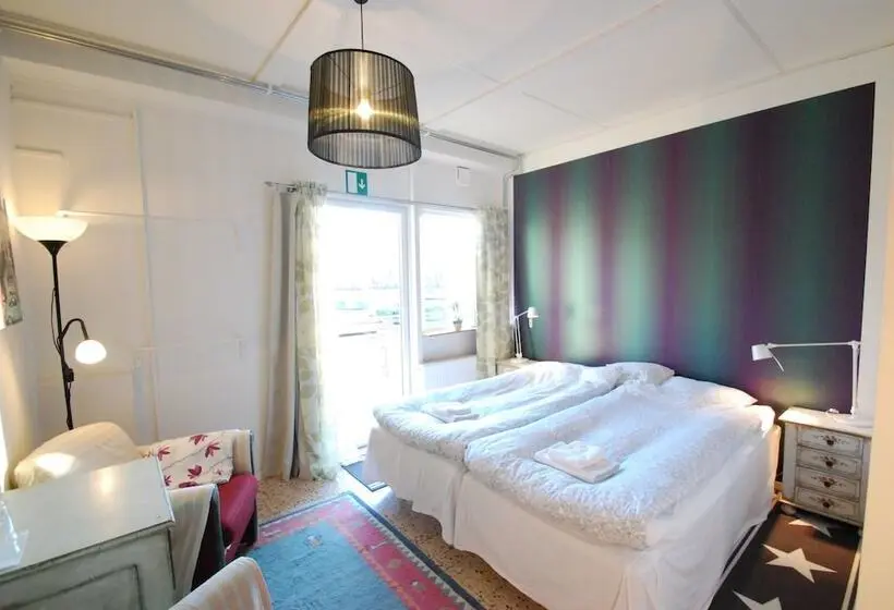身障者適用スタンダードルーム, Björnlokan Bed & Breakfast