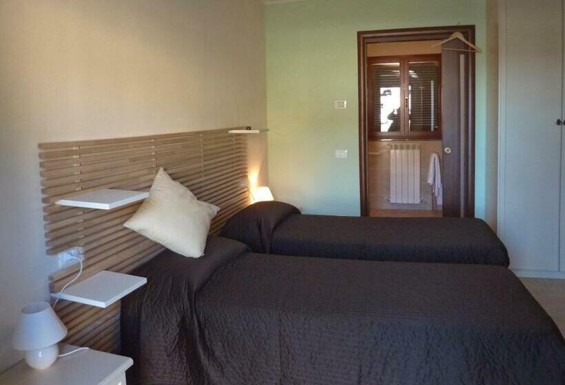 スタンダードトリプルルーム, Agriturismo Boschi Celati