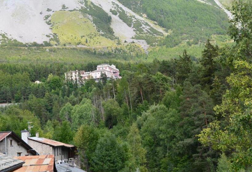 غرفة قياسية ثلاثية, Albergo Alpina